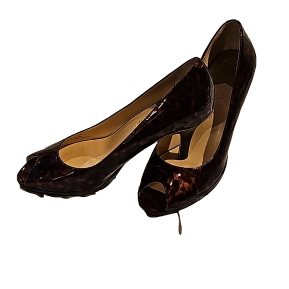 Cole Haan animal print patent leather peep toe pump excellent condition 9B